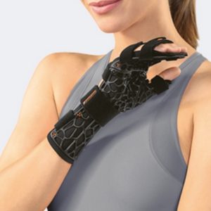 Art. 7359 Manu-Cast ORGANIC DP Bio-scheletricoTutore Lungo Doccia Polso con pollice